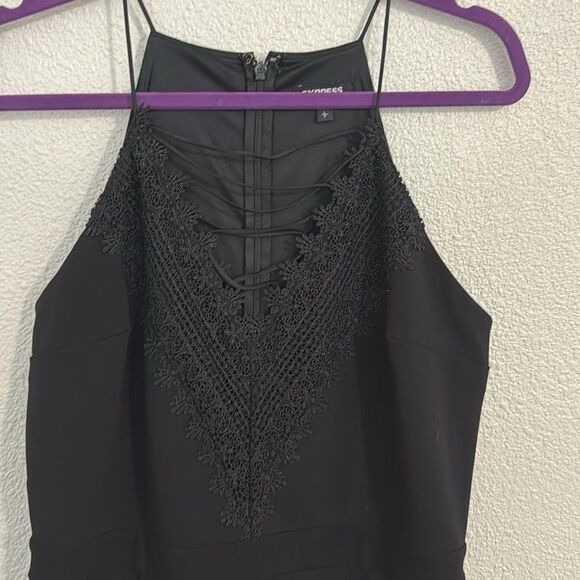Express- black cropped lace-up lace romper- Size large - Picture 3 of 10